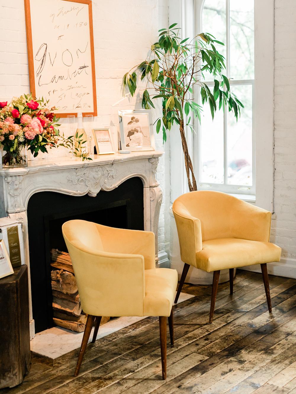 8 Ways to Keep Your Guests Warm (and Happy) at Your Wedding