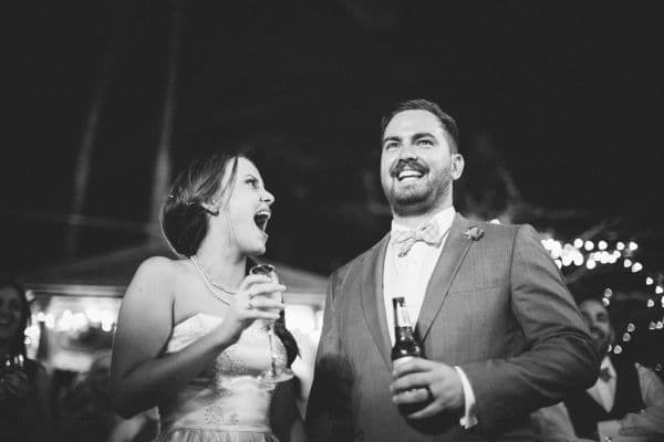 6 Ways to Honor Important People at Your Wedding