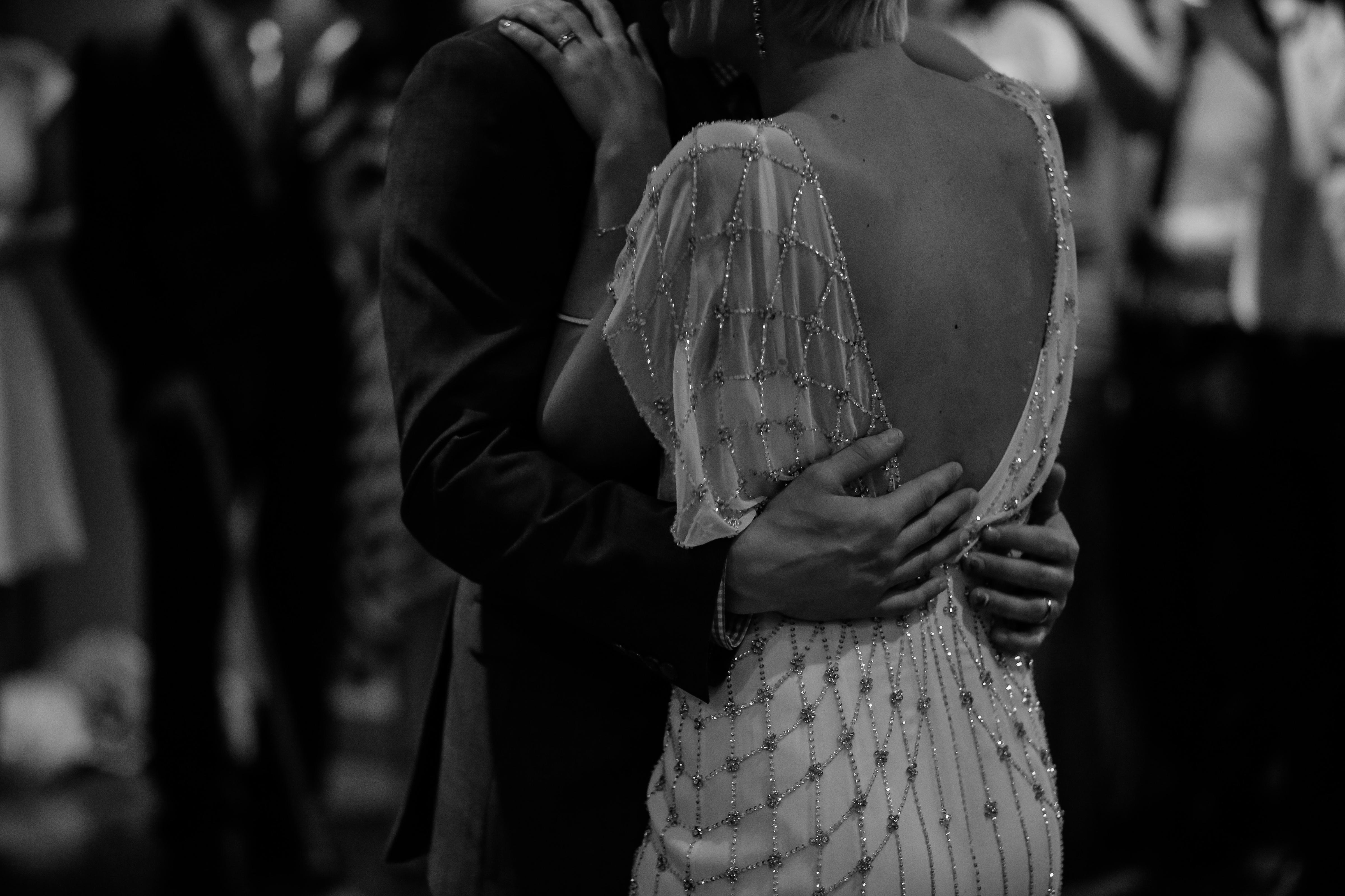 Quick Tips for Nailing Your First Dance At Your Wedding