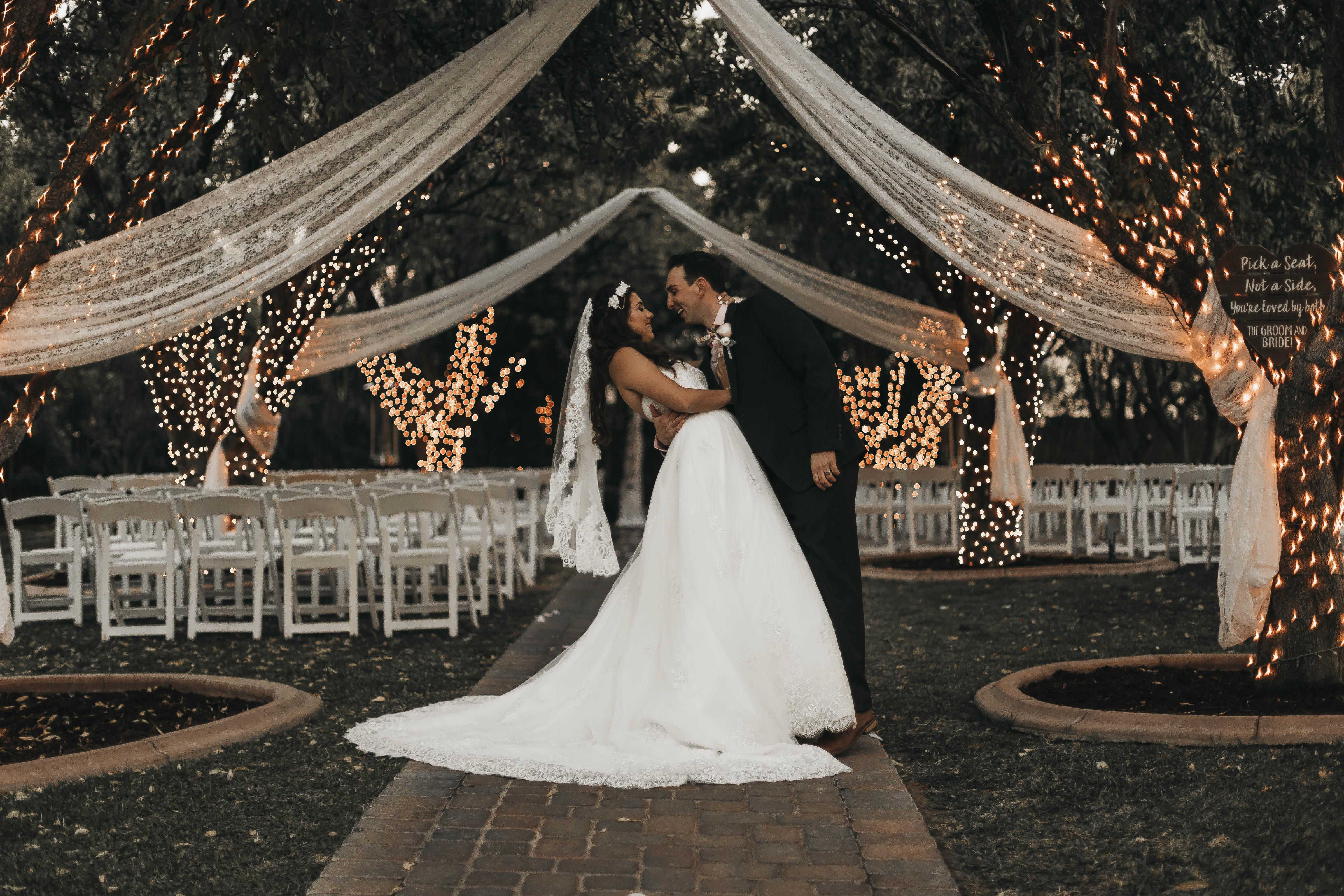 8 Things Your Wedding Vendors Wish You Knew