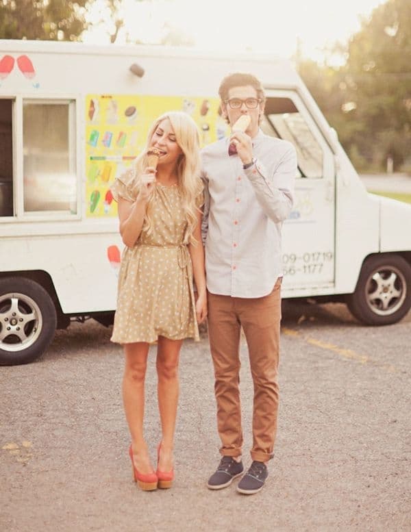 7 Memorial Day Date Ideas That DON'T Involve Traveling