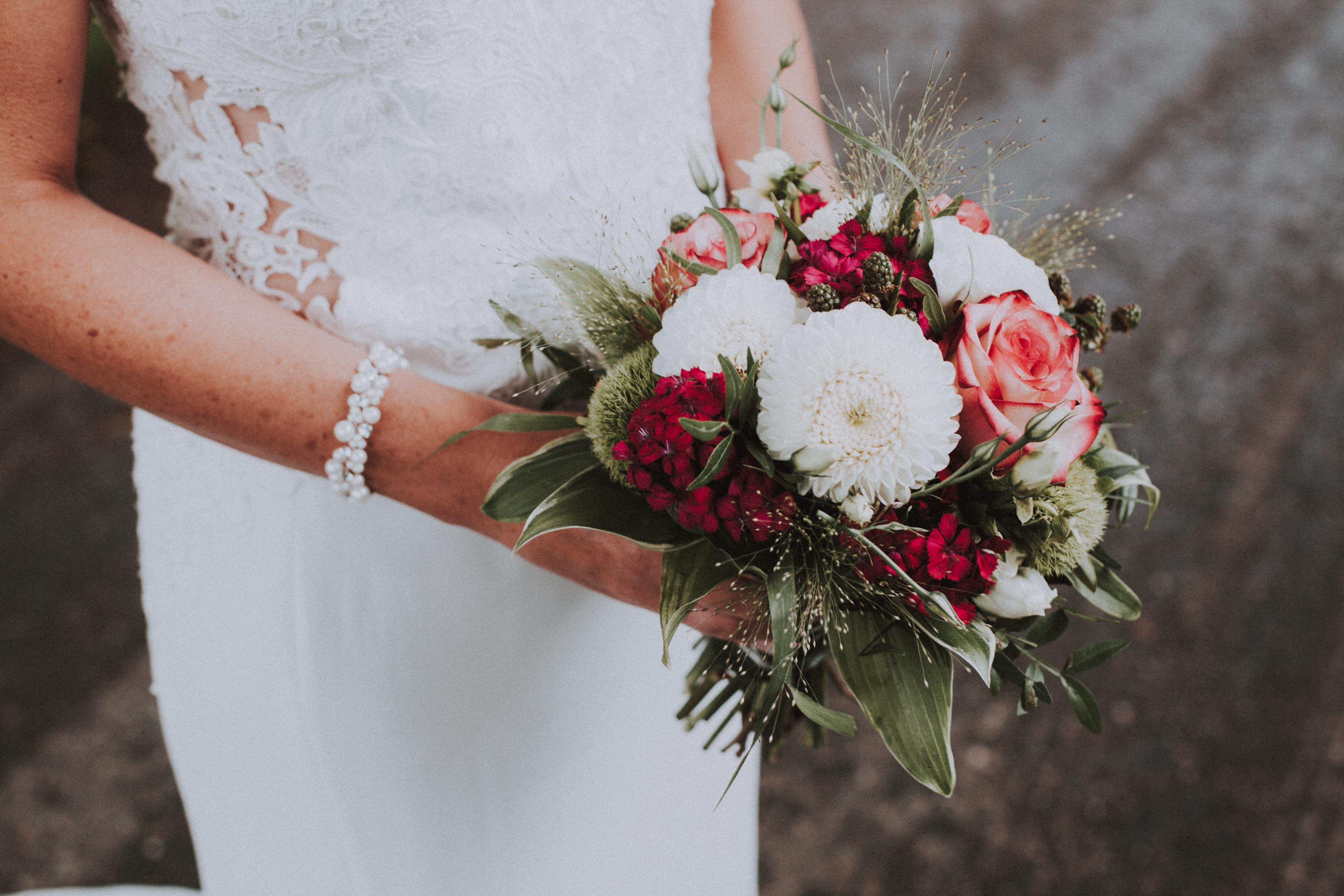15 Wedding Influencers to Follow (and Stalk) on Instagram