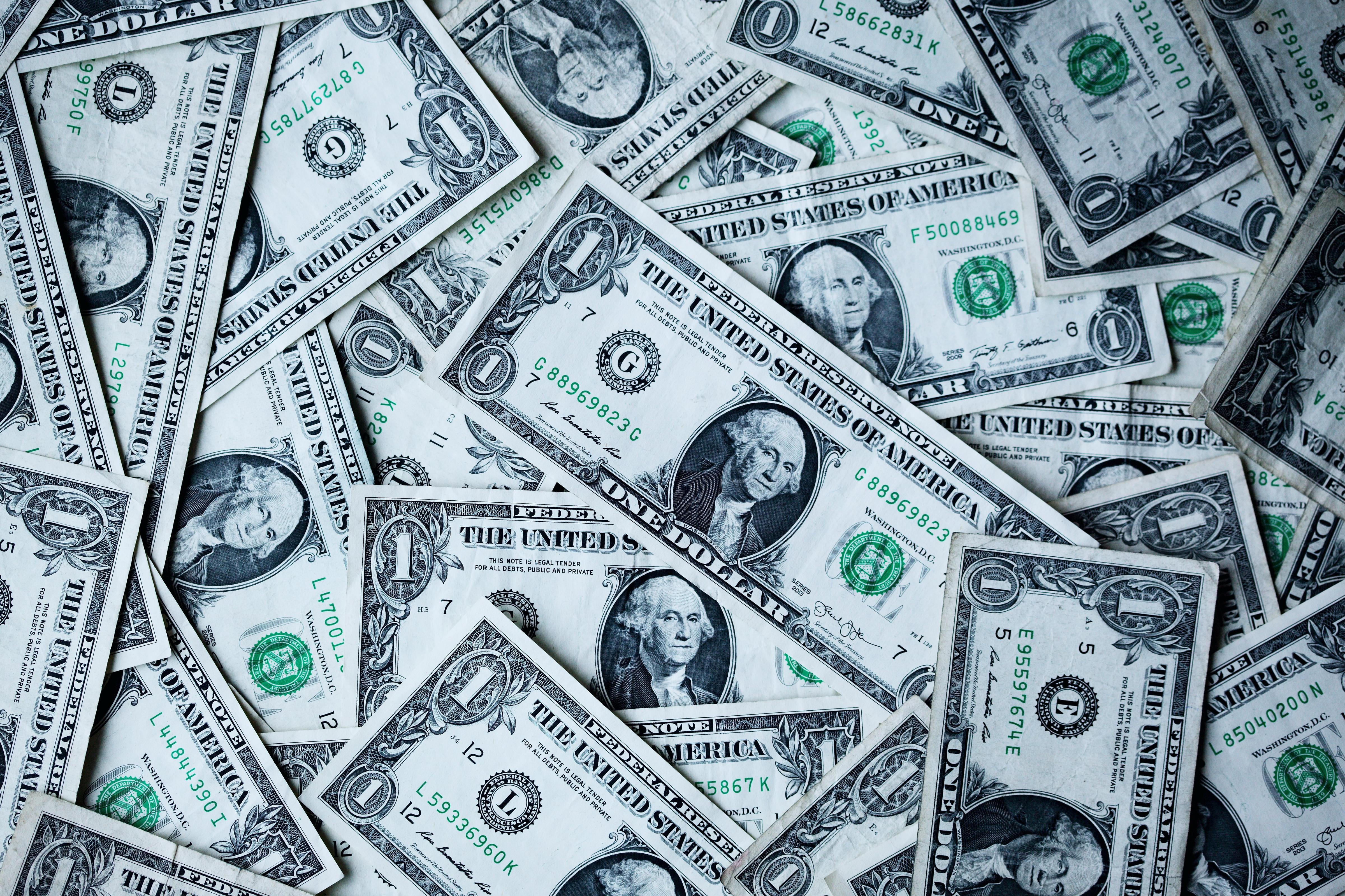 The 5 Stages of Wedding Budget Grief