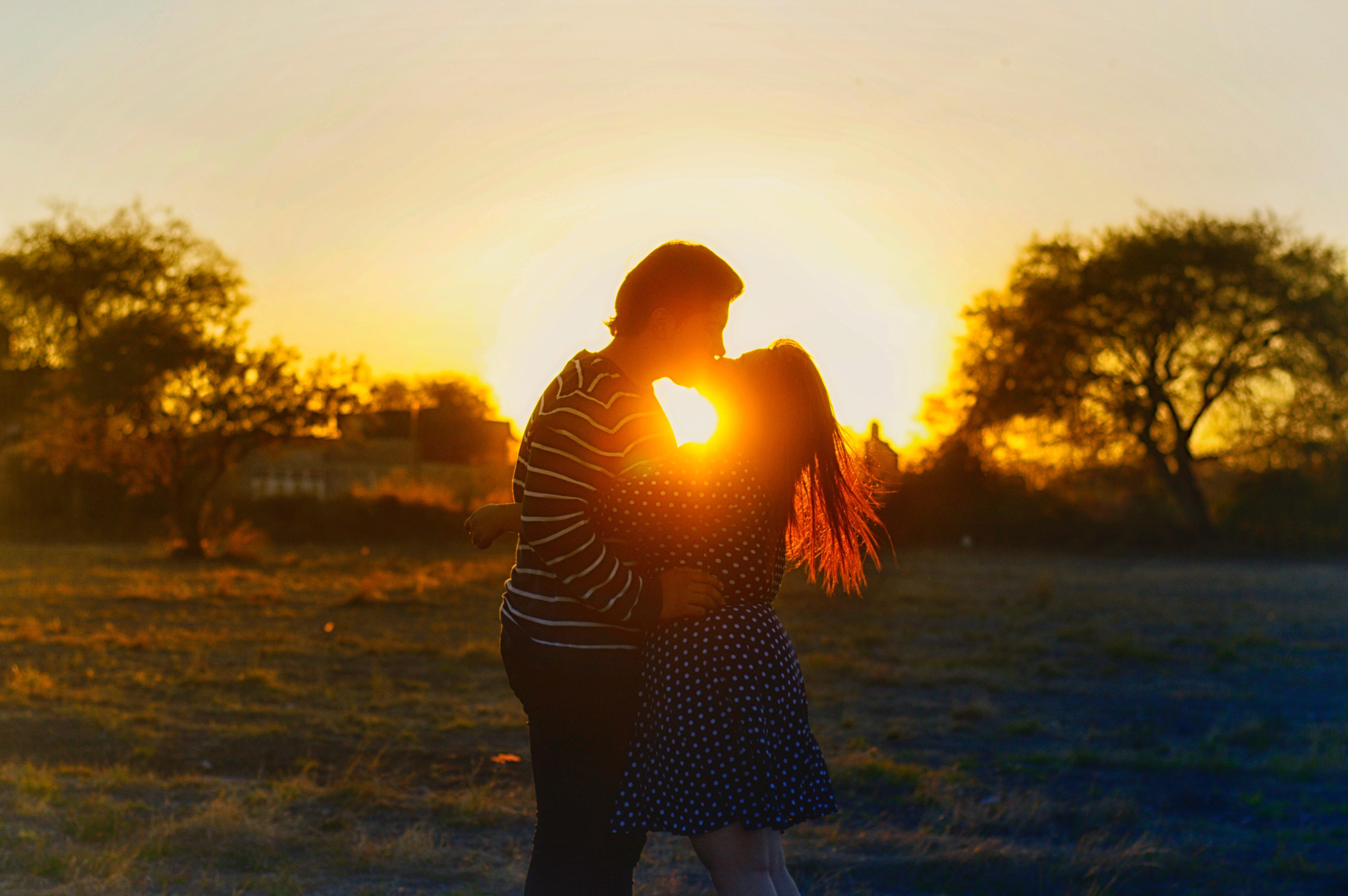 5 Super Romantic Ways to Celebrate Your Anniversary
