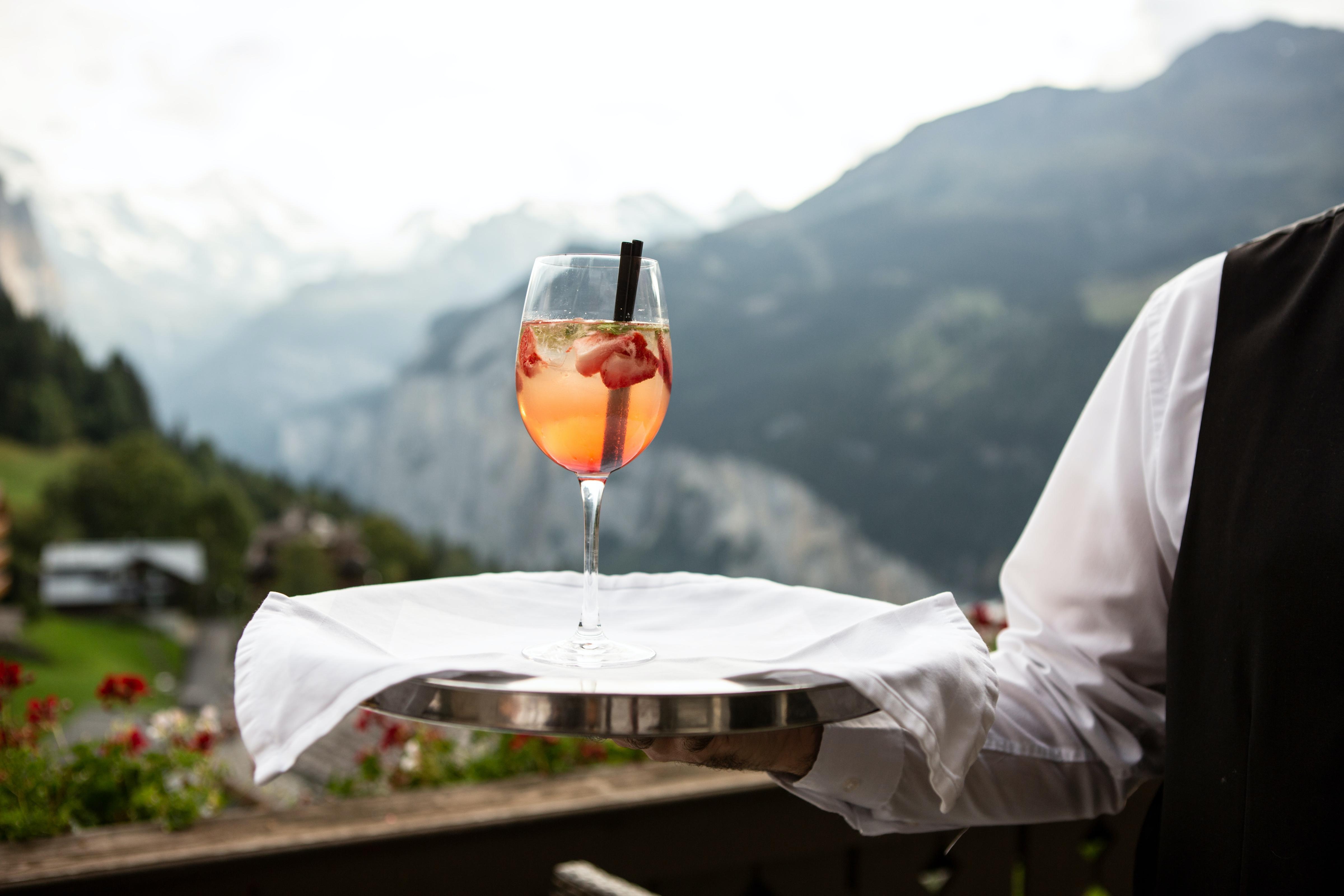 Six Tips For An Alcohol-free Wedding