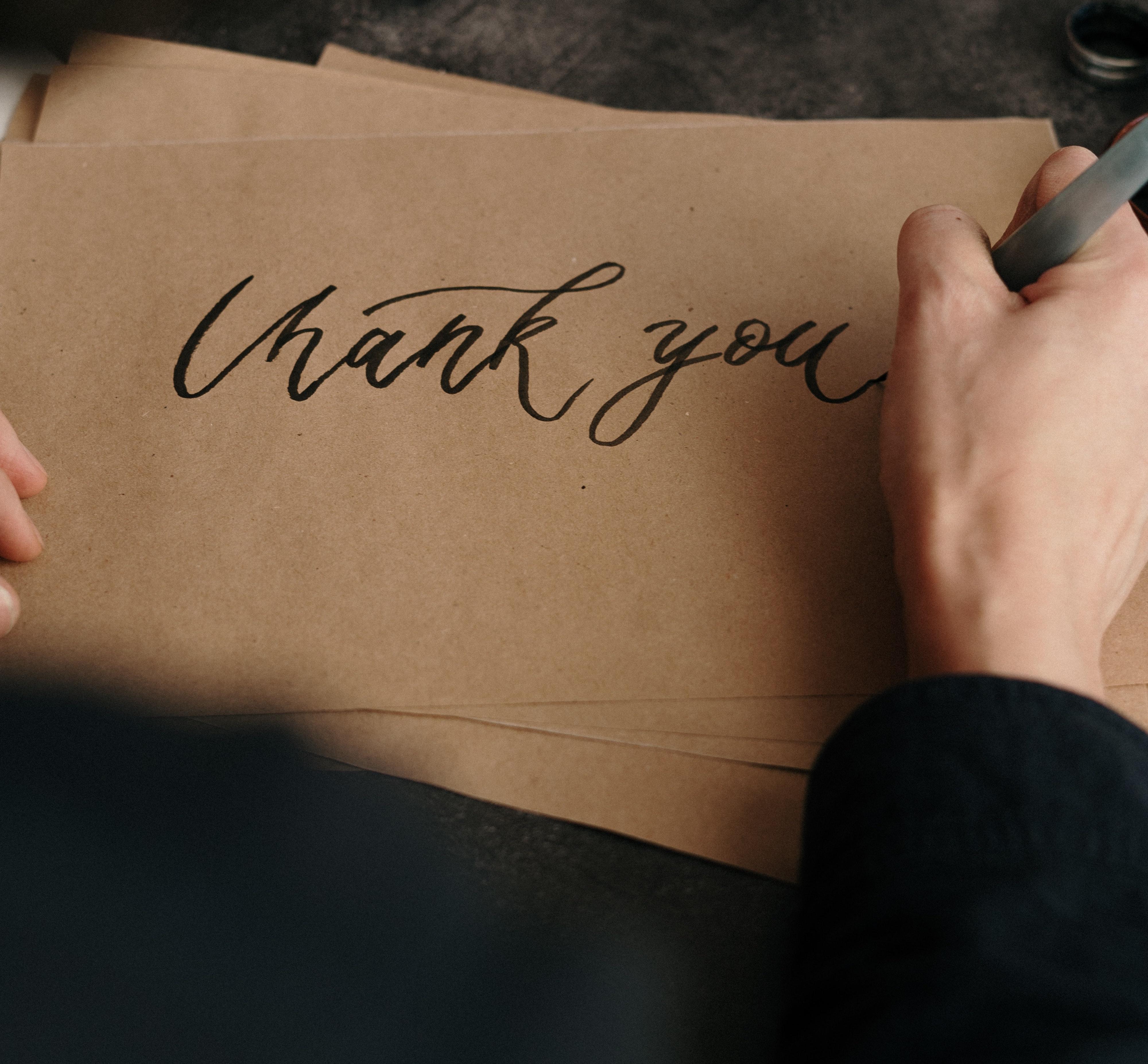 How to Write the Perfect Bridesmaid Thank You Card