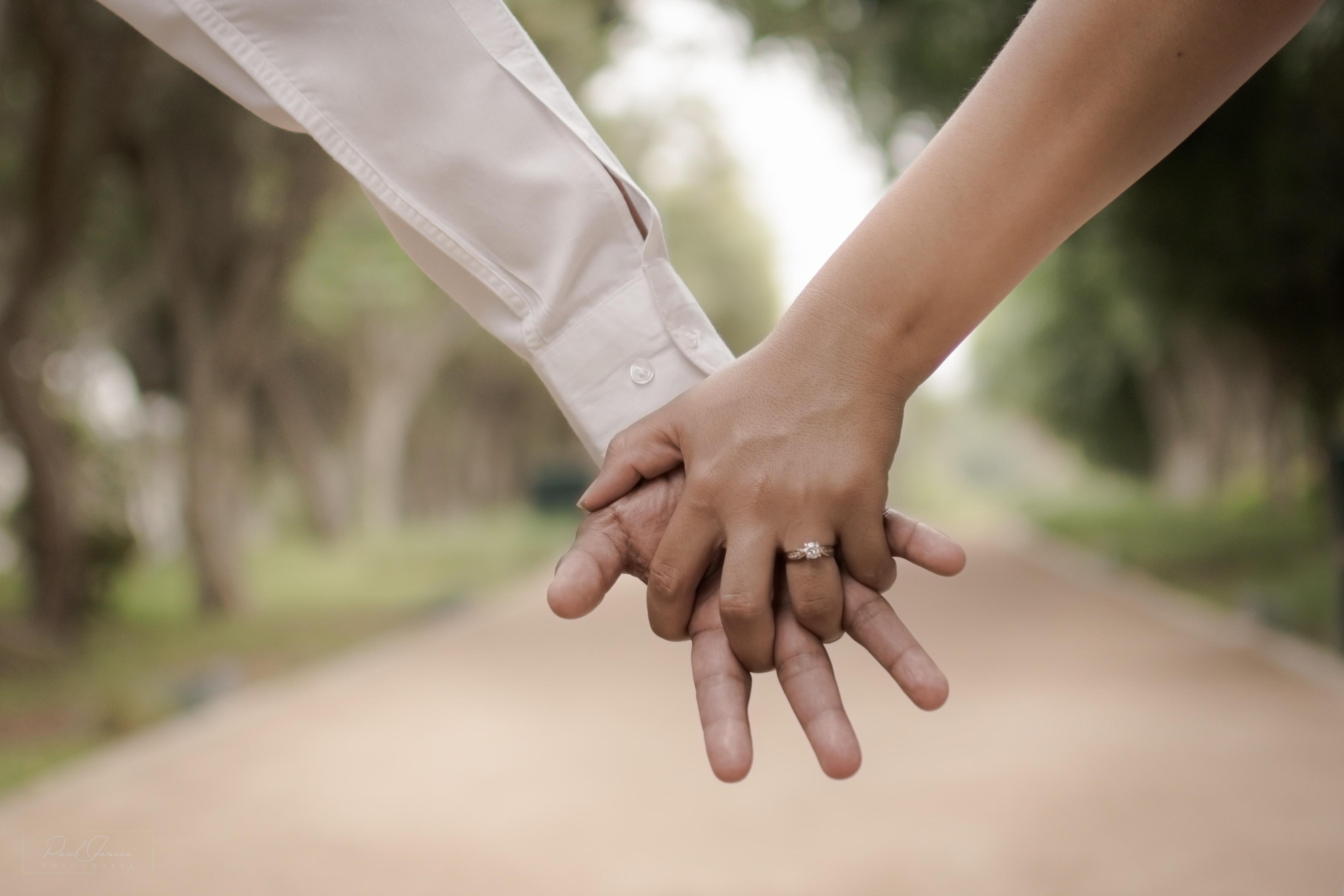 From One COVID Bride to Another: How To Deal With the Uncertainty of Pandemic Wedding Planning