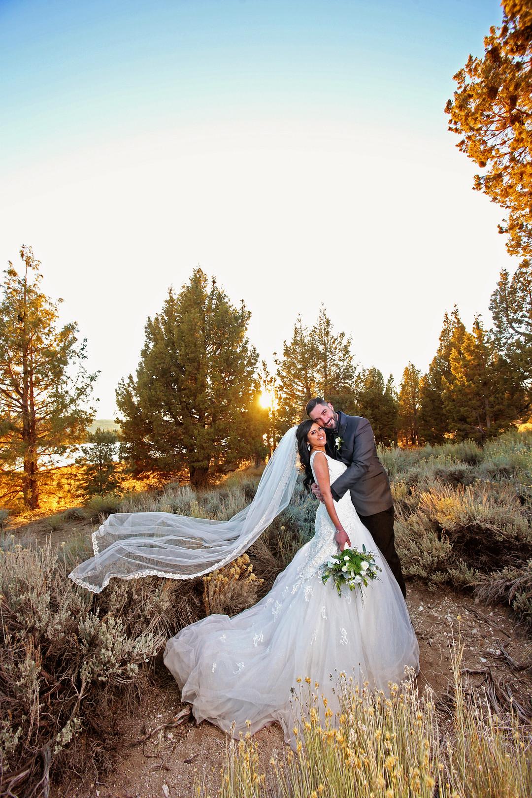 Intimate Wedding Rustic in Big Bear Lake by Edna Eudave photo 3