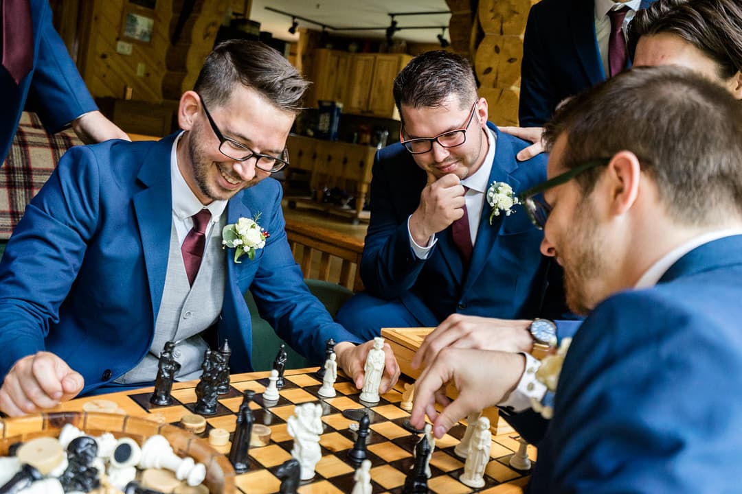 Playing Chess