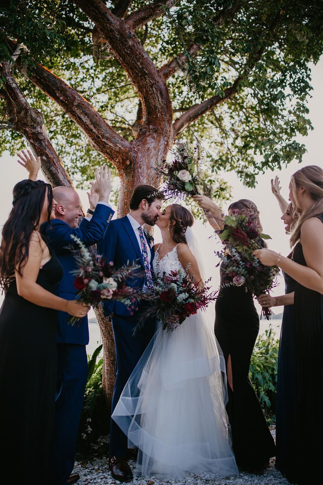 Dark and Dreamy Backyard Wedding in Sarastoa by Arianna Fallacaro photo 4