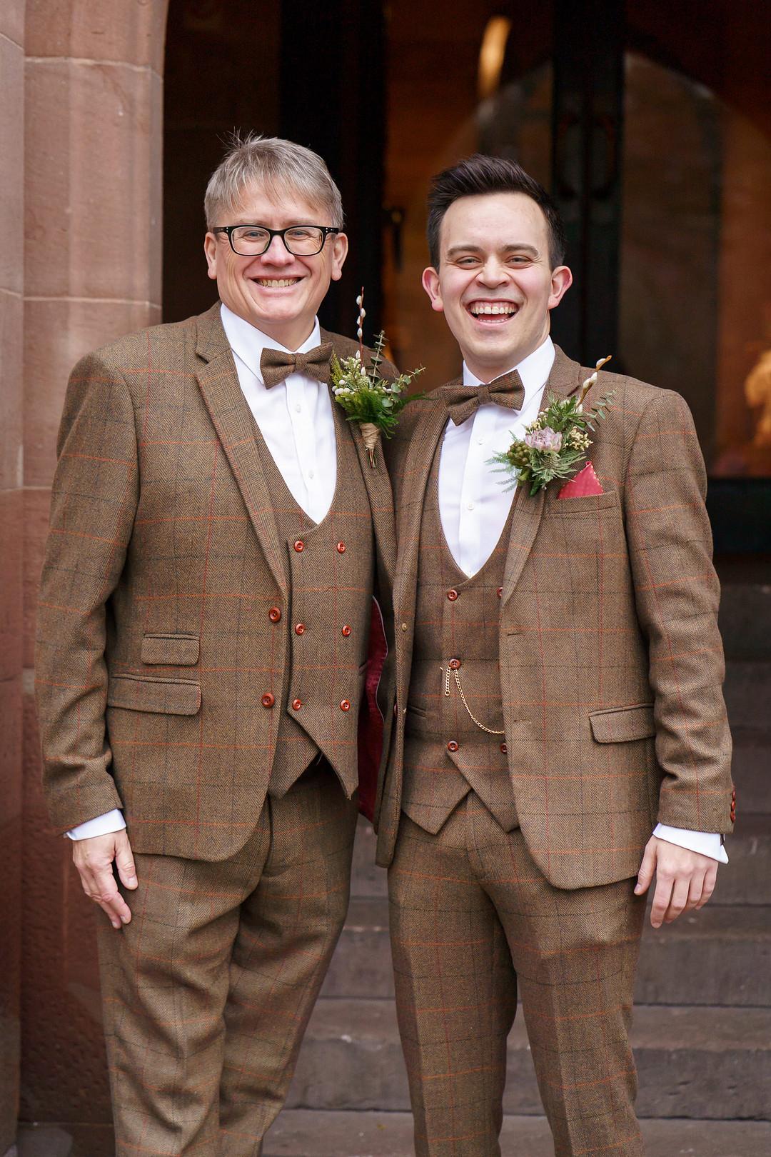 Festive Castle Wedding in United Kingdom by Lexi Bowden photo 4
