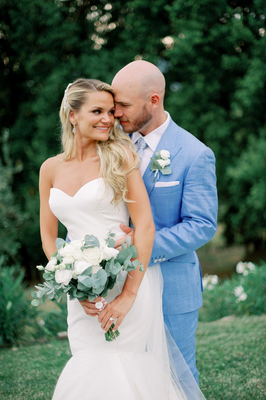 Relaxed Country-Chic Wedding in Tuscany by Linda Nari