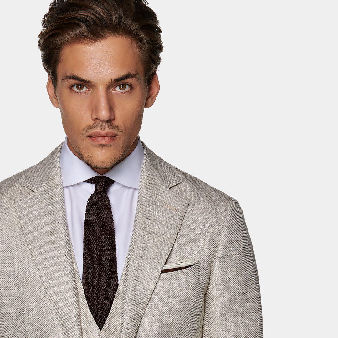 Suit Supply