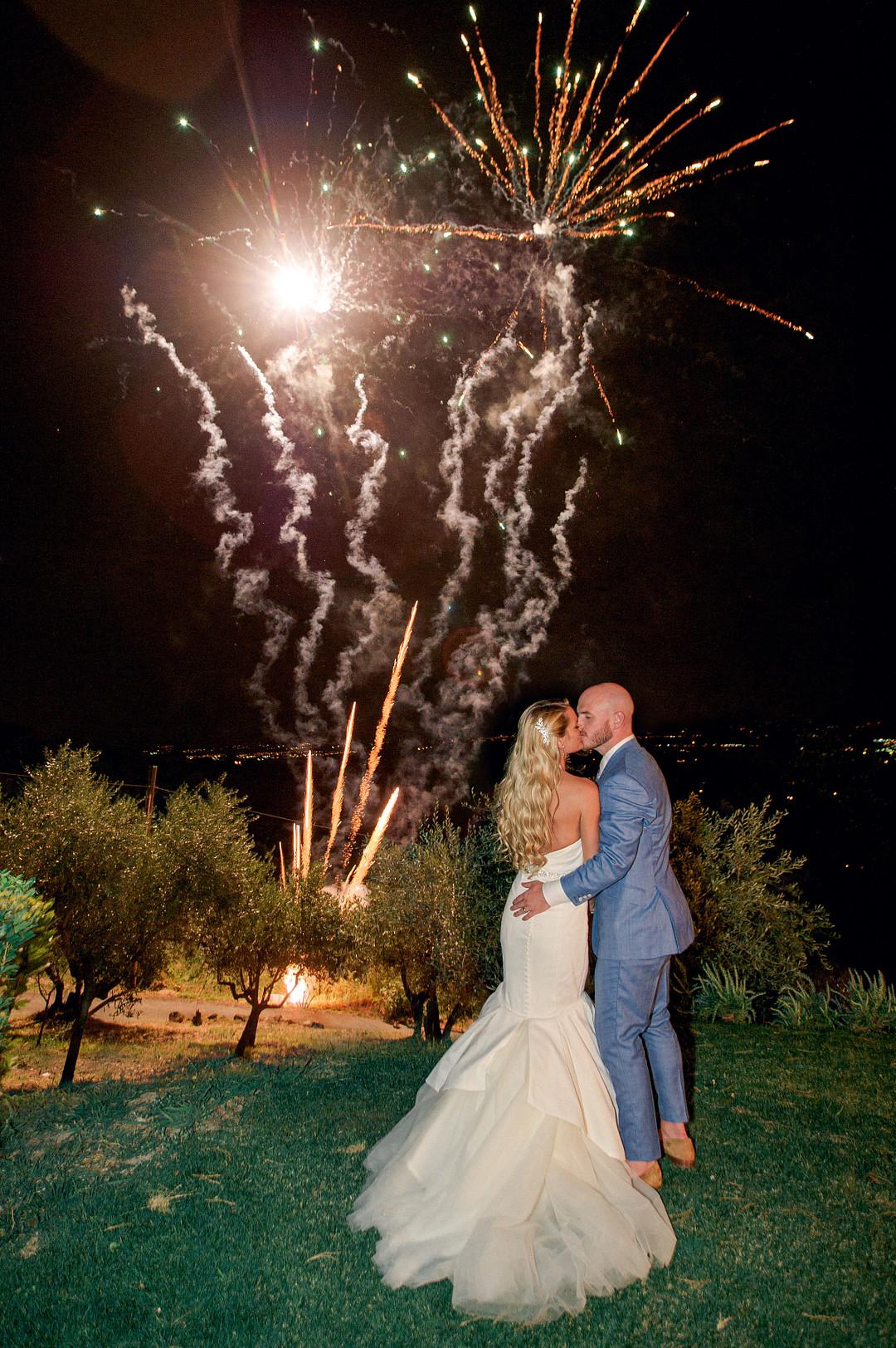 Relaxed Country-Chic Wedding in Tuscany by Linda Nari photo 3