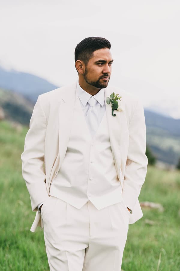 An Epic & Elegant Wedding in Livingston by Jennifer Mooney photo 2
