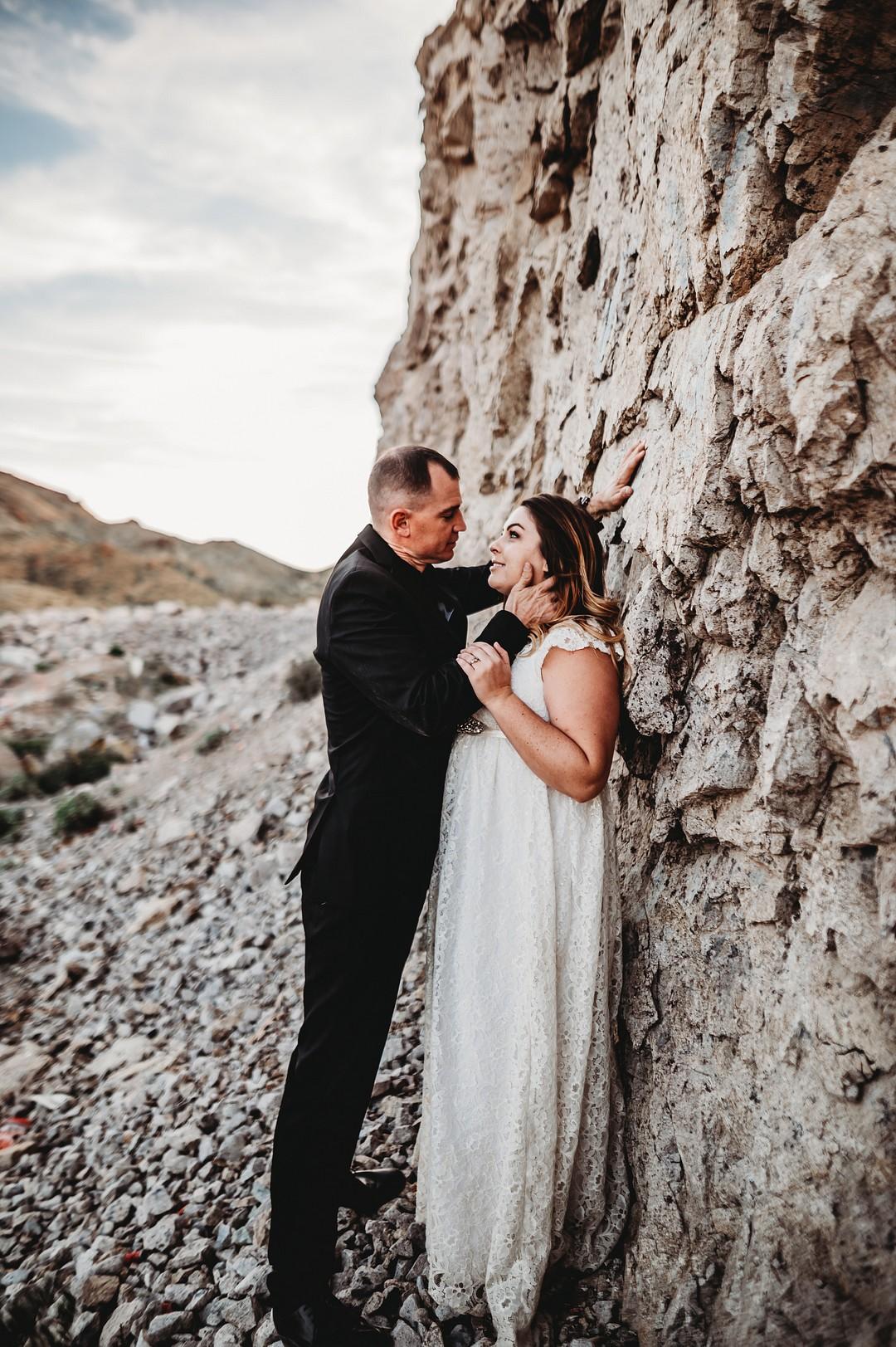Elopement in the Desert in Fort Mohave by Ashley Maura photo 3