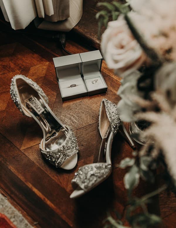 Chateau Bellevue Wedding in Austin by Nikkolas Nguyen photo 4