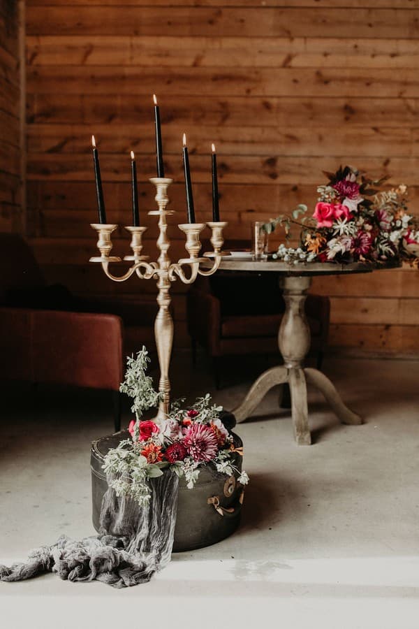 Decoration