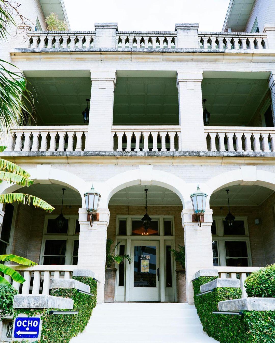 Hotel Havana