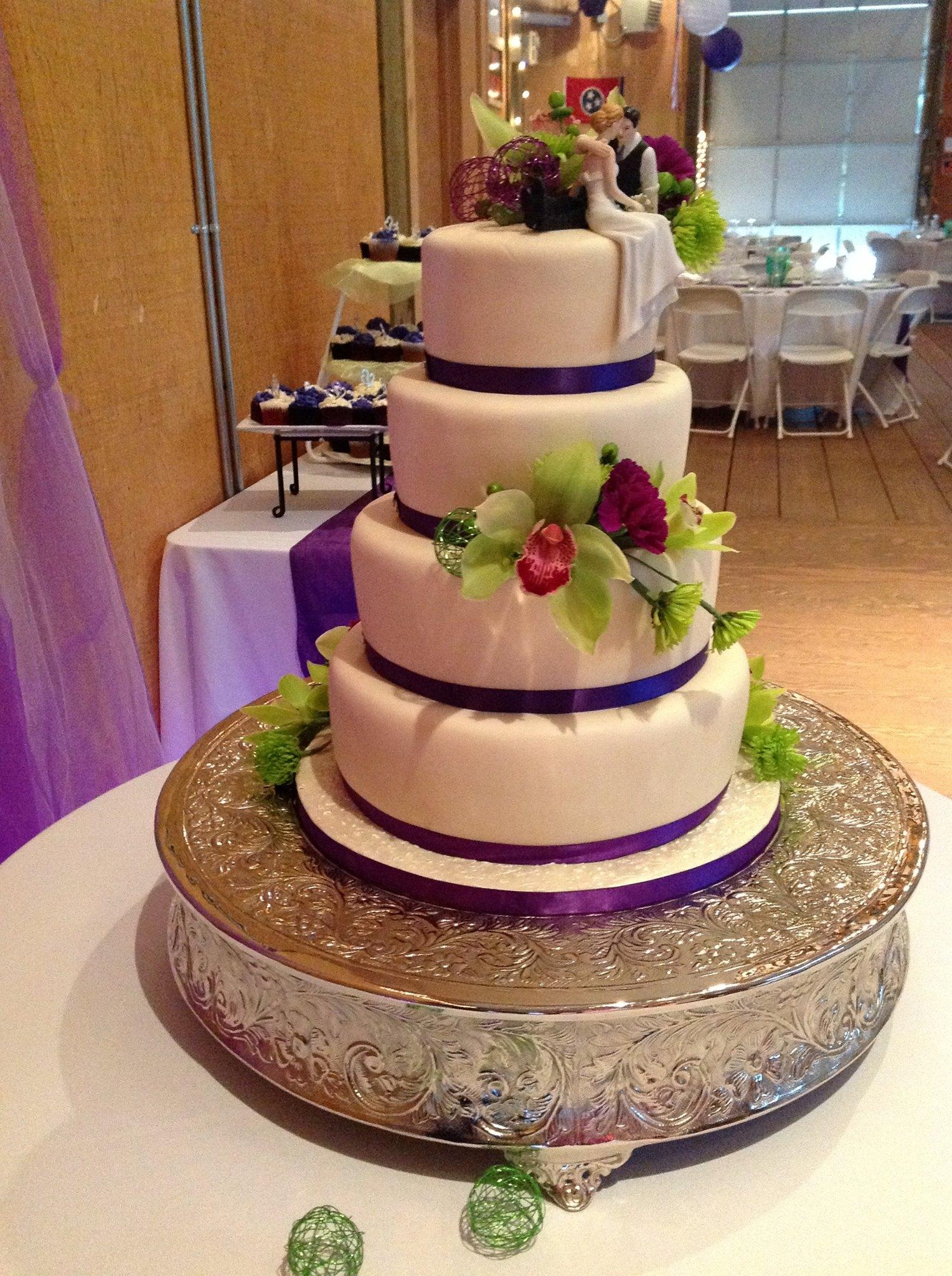 Elegant Perfection Simply Cake by Connie portfolio 3