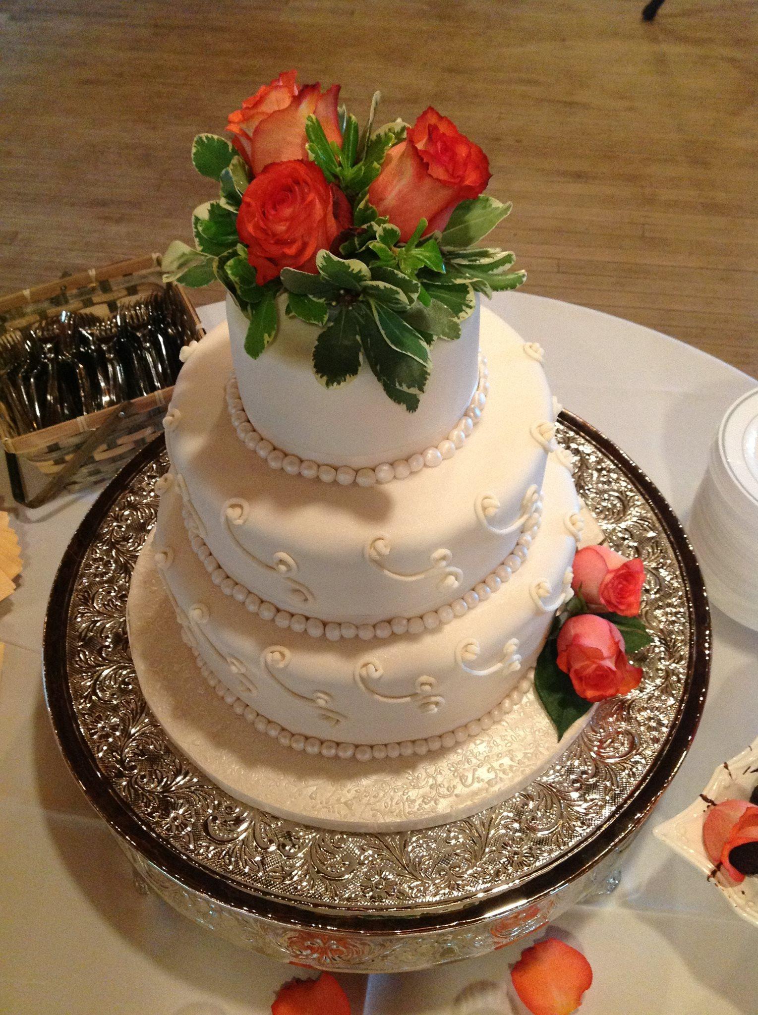 Elegant Perfection Simply Cake by Connie portfolio 1
