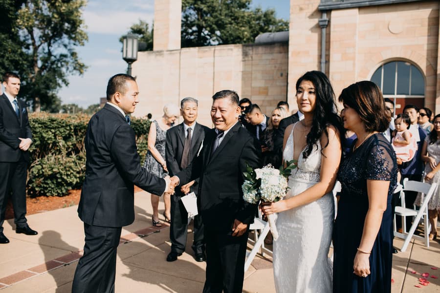 Vietnamese Outdoor Wedding