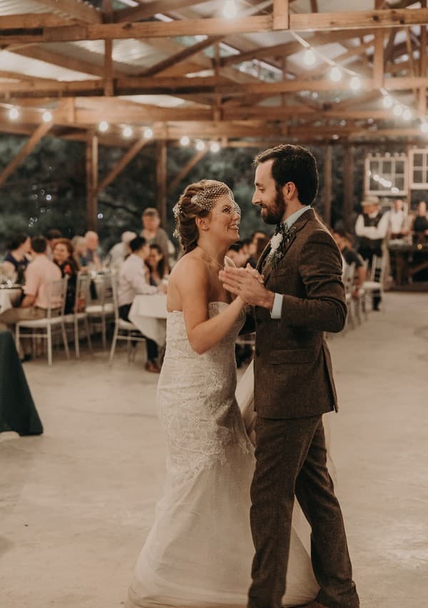 Rustic Texas Wedding in Paige by Nikkolas Nguyen photo 4