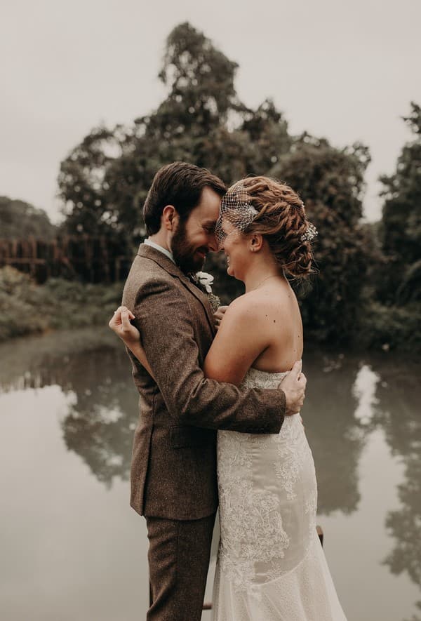 Rustic Texas Wedding in Paige by Nikkolas Nguyen photo 3