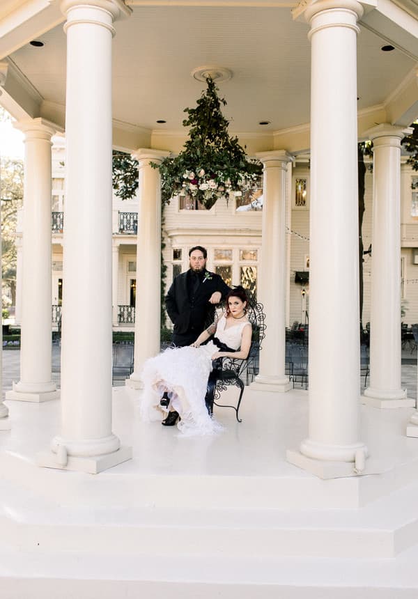 Moody Non Traditional Micro-Wedding in New Orleans by Theresa Matherne photo 5