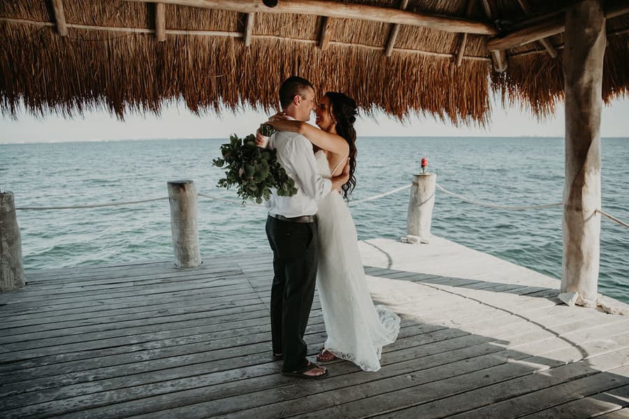 Beach Wedding in Cancun by Shannon Rock photo 4