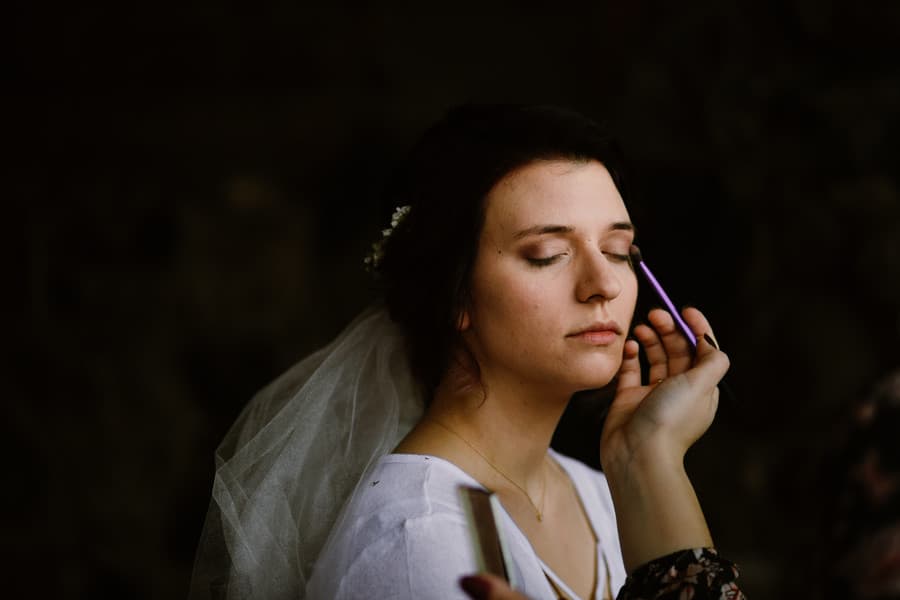 Industrial Chic Winter Wedding in Lansing by Jacob Fink photo 2