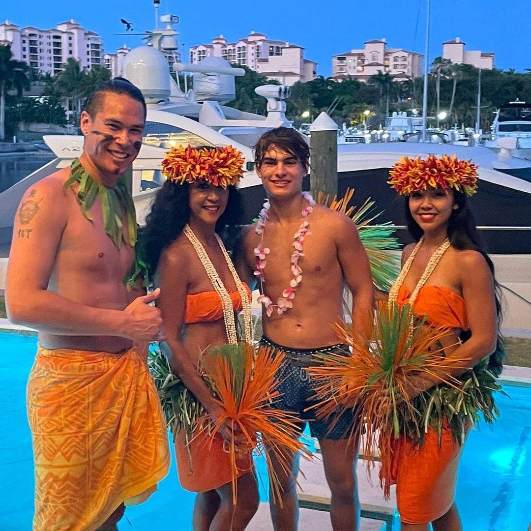 Aloha Islander Dancers