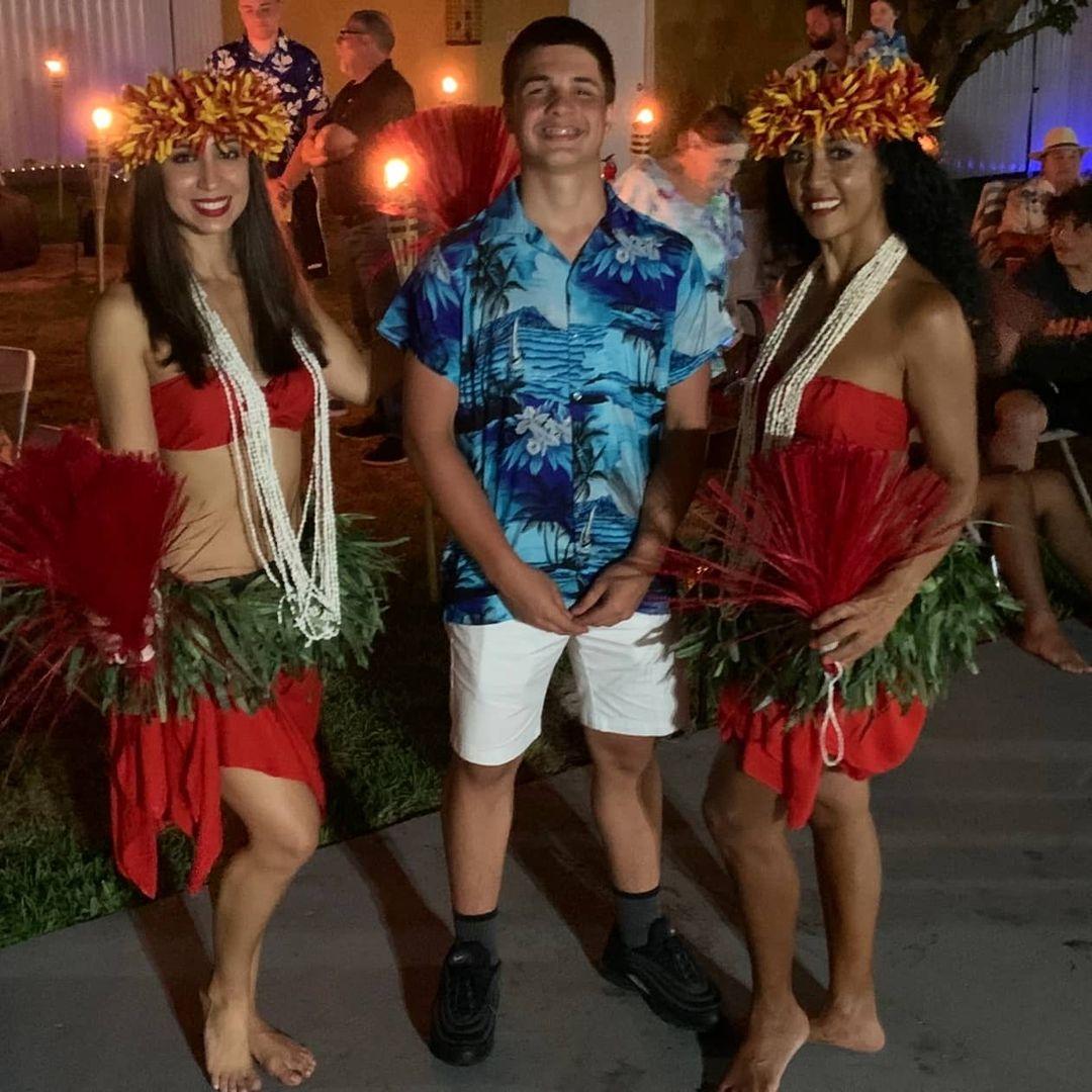 Aloha Islander Dancers portfolio 2