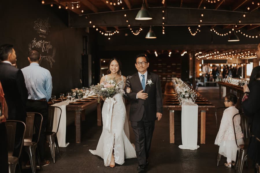 Smoky Hollow Studio Wedding in Los Angeles by Tayler Suterko photo 3
