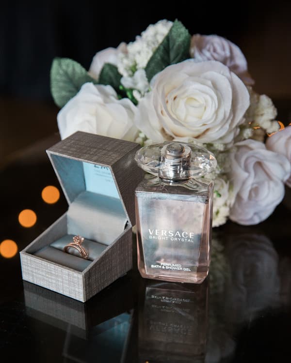 Bride's Accessories