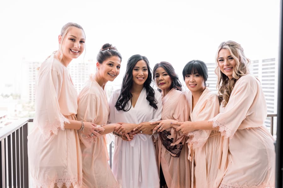 Bride & Bridesmaids