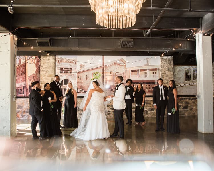 Clean & Classic Black Tie Wedding
