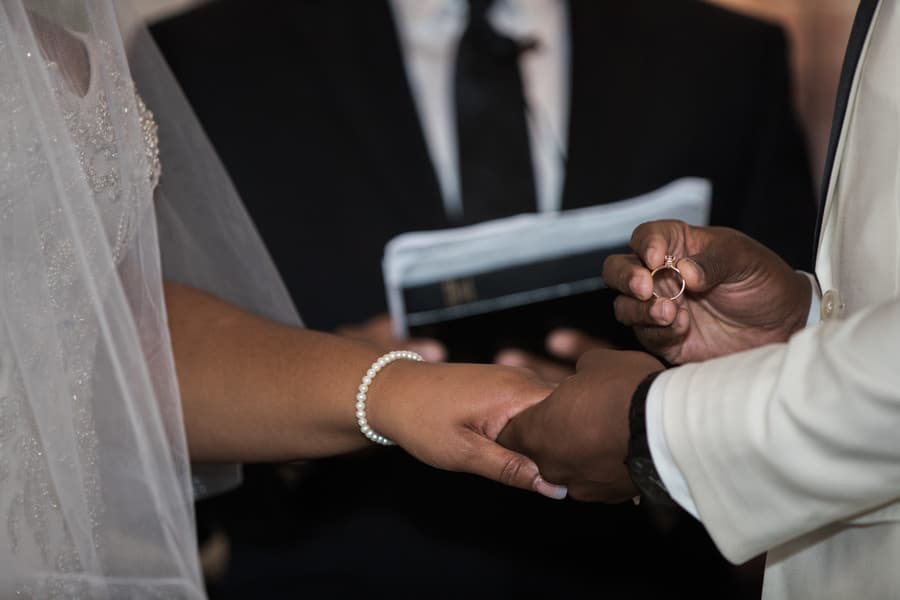 Clean & Classic Black Tie Wedding in Ellicott City by Megan Pitts photo 2