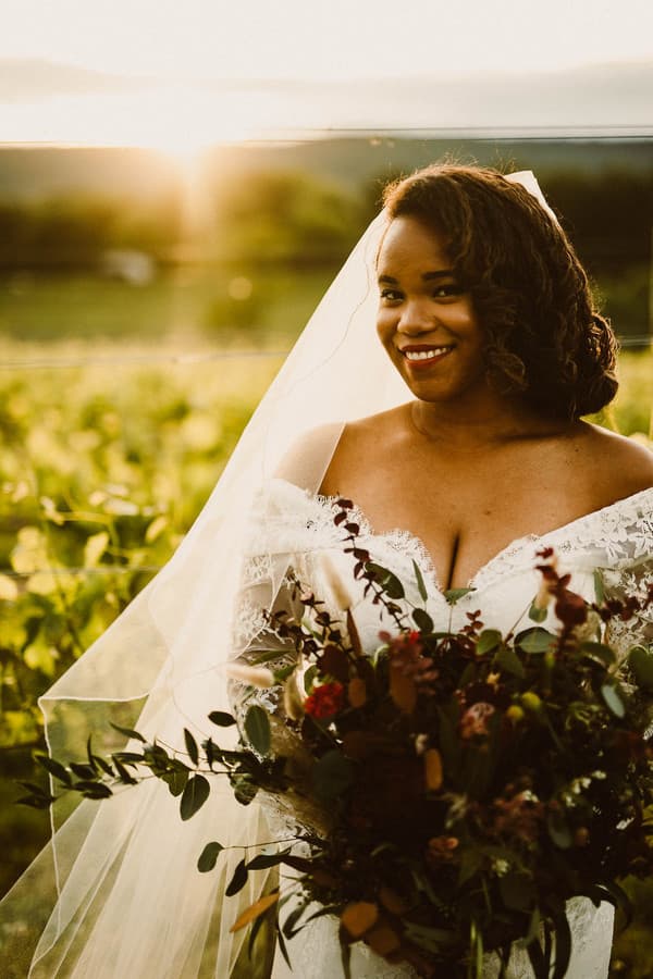 Romantic Summer Vineyard Wedding in Purcellvile by Brooke Silverman photo 4