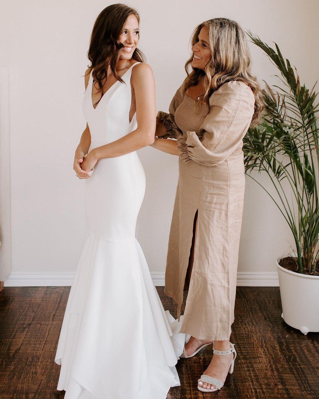 Louvienne by Lovely Bride portfolio 1