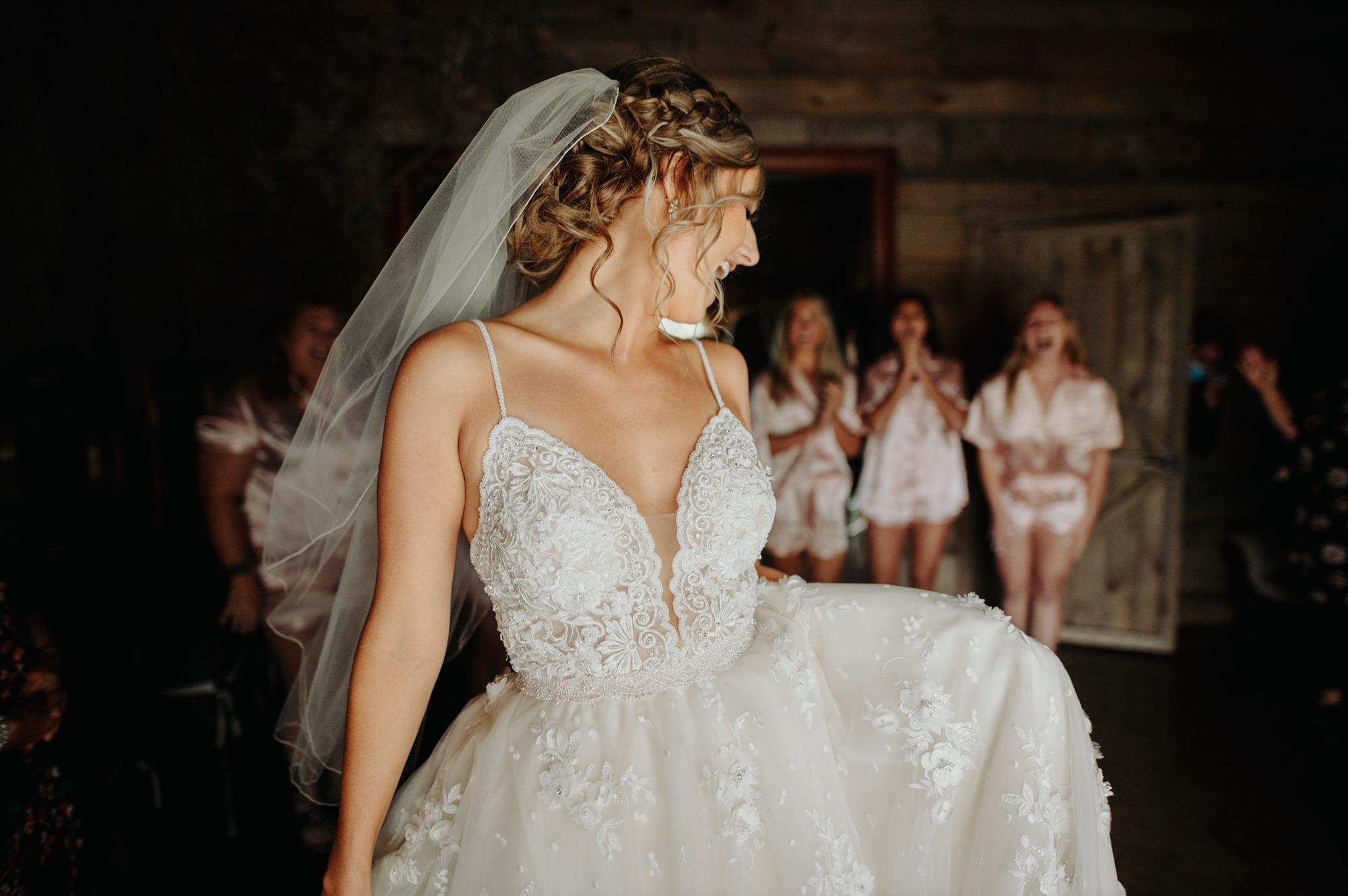 PreOwned Wedding Dresses.com