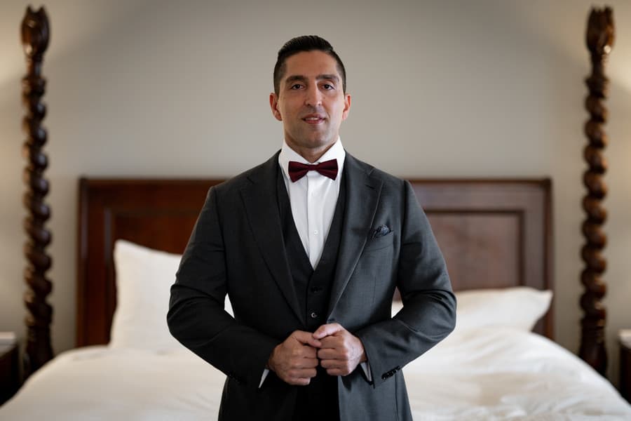 Elegant Castle Wedding in Victoria by Ross Kyker photo 4