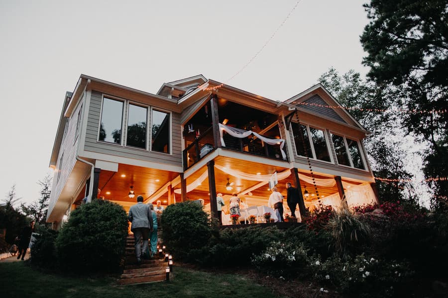 Lake Lanier Backyard Wedding in Buford by Aline Bezerra Marin 29