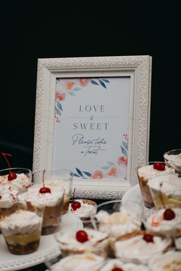 Dessert Table Sign