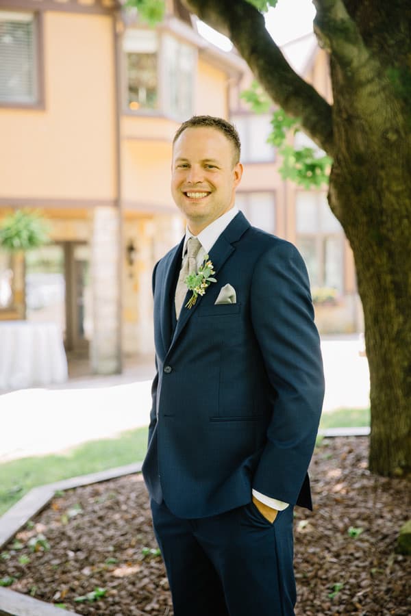 Groom
