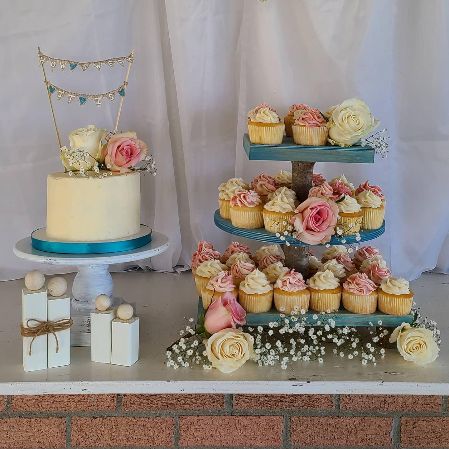 27 Cakes