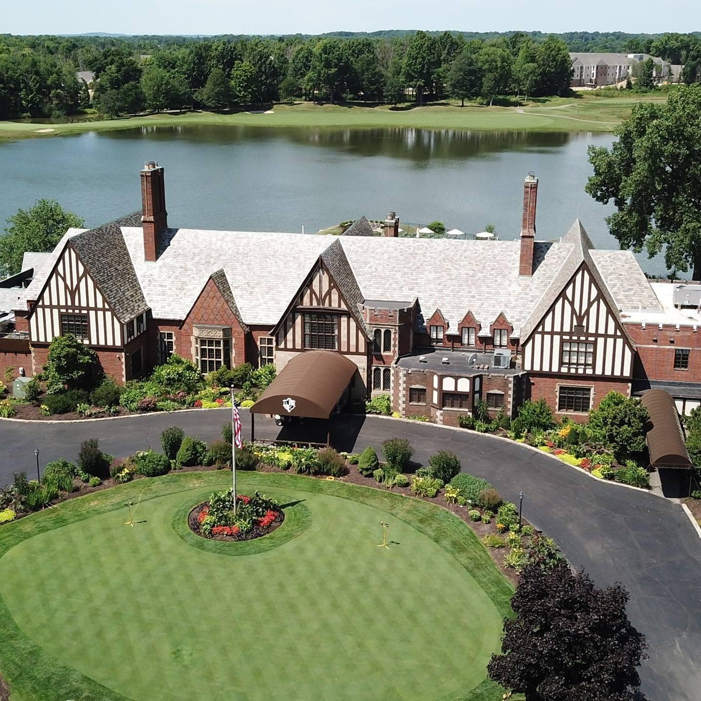 Lake Forest Country Club