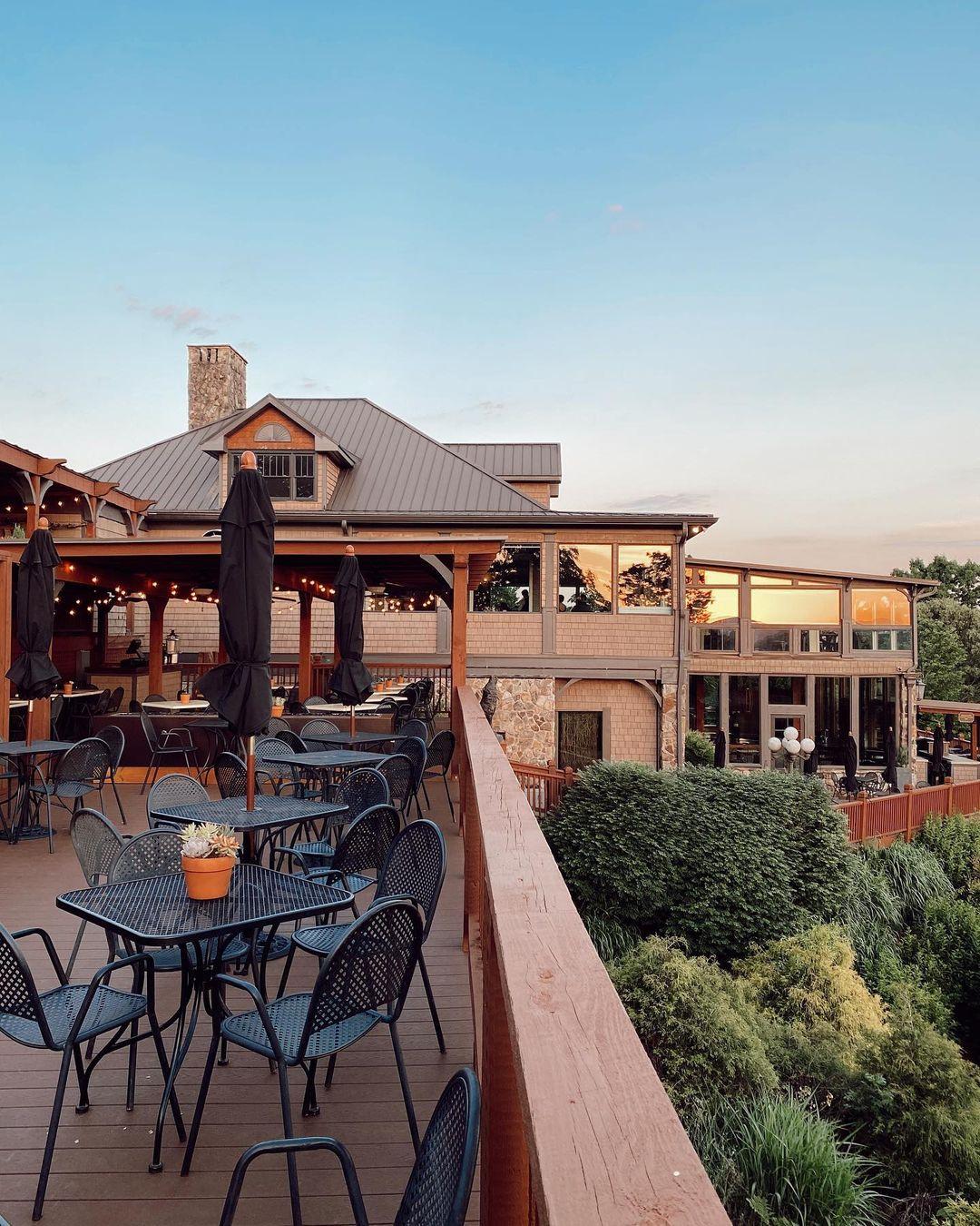 Wolf Mountain Vineyards portfolio 2