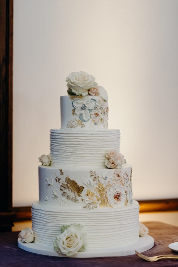 Magnificent Winter Wedding in Hudson by Suzanne Price 11