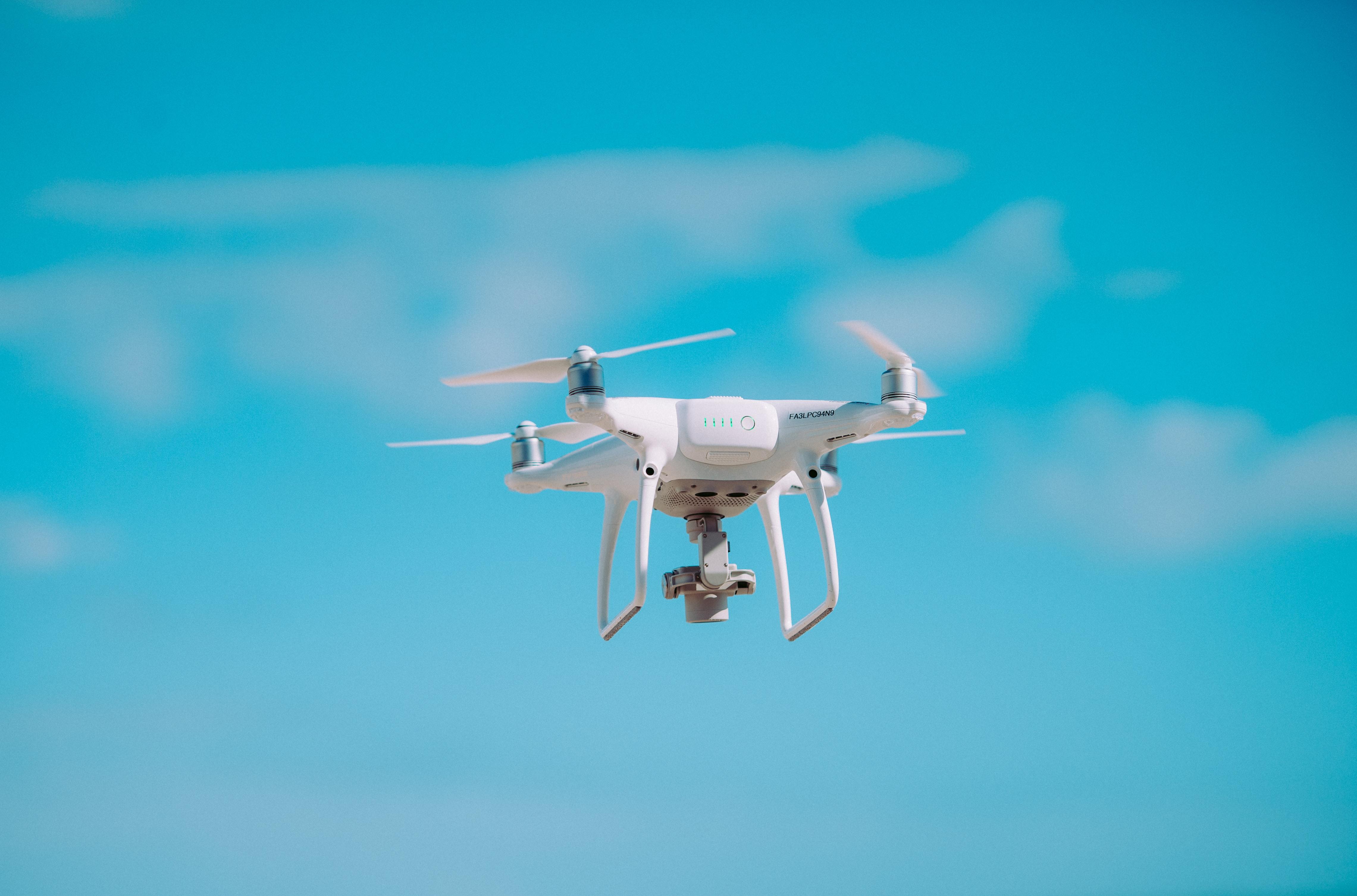 4 Reasons Not to Have a Drone at Your Wedding